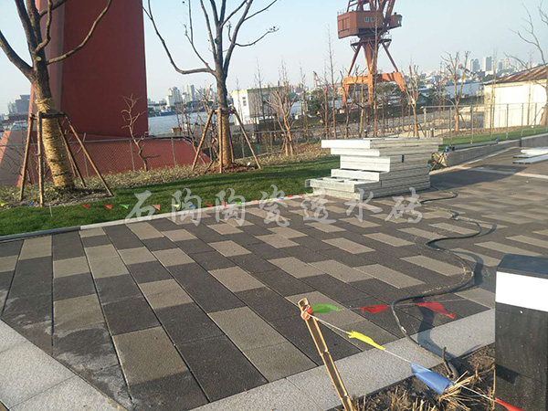 【浦东杨浦滨江】陶瓷透水砖项目工程